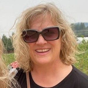 Meet your Posher, Jane